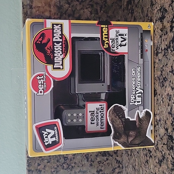 Tiny TV Jurassic Park Best Clips NEW - Picture 1 of 8